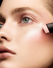 Vanish™ Flash Highlighting Stick